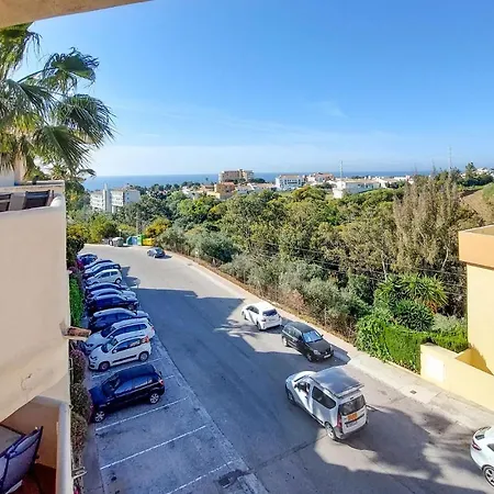 Apartment 2 Bedroom Amazing In *