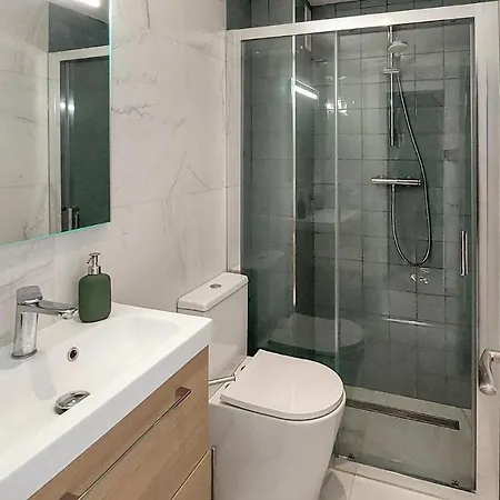 2 Bedroom Amazing In Mijas