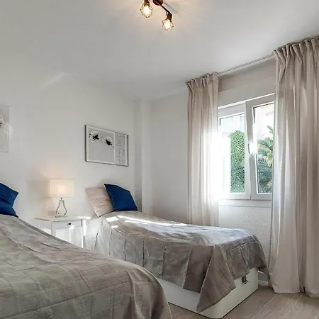 2 Bedroom Amazing In Mijas